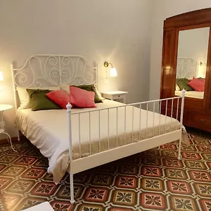  Apartment Casa Ridolfi -una Terrazza Sui Giardini Di Italien